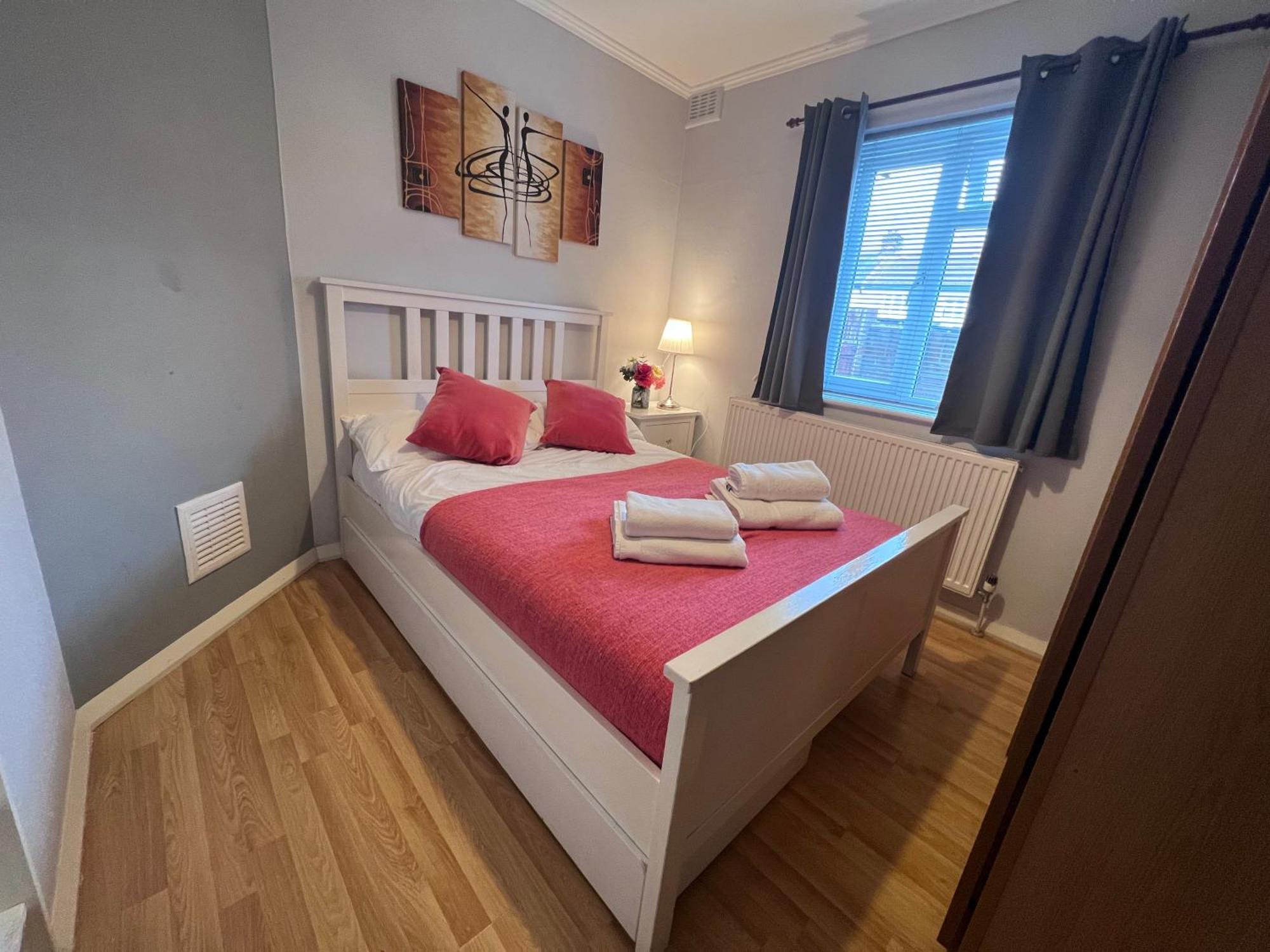 Croydon Apartment With Parking Londyn Zewnętrze zdjęcie